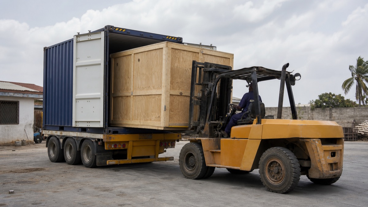 Forklift hire for construction projects in Zanzibar